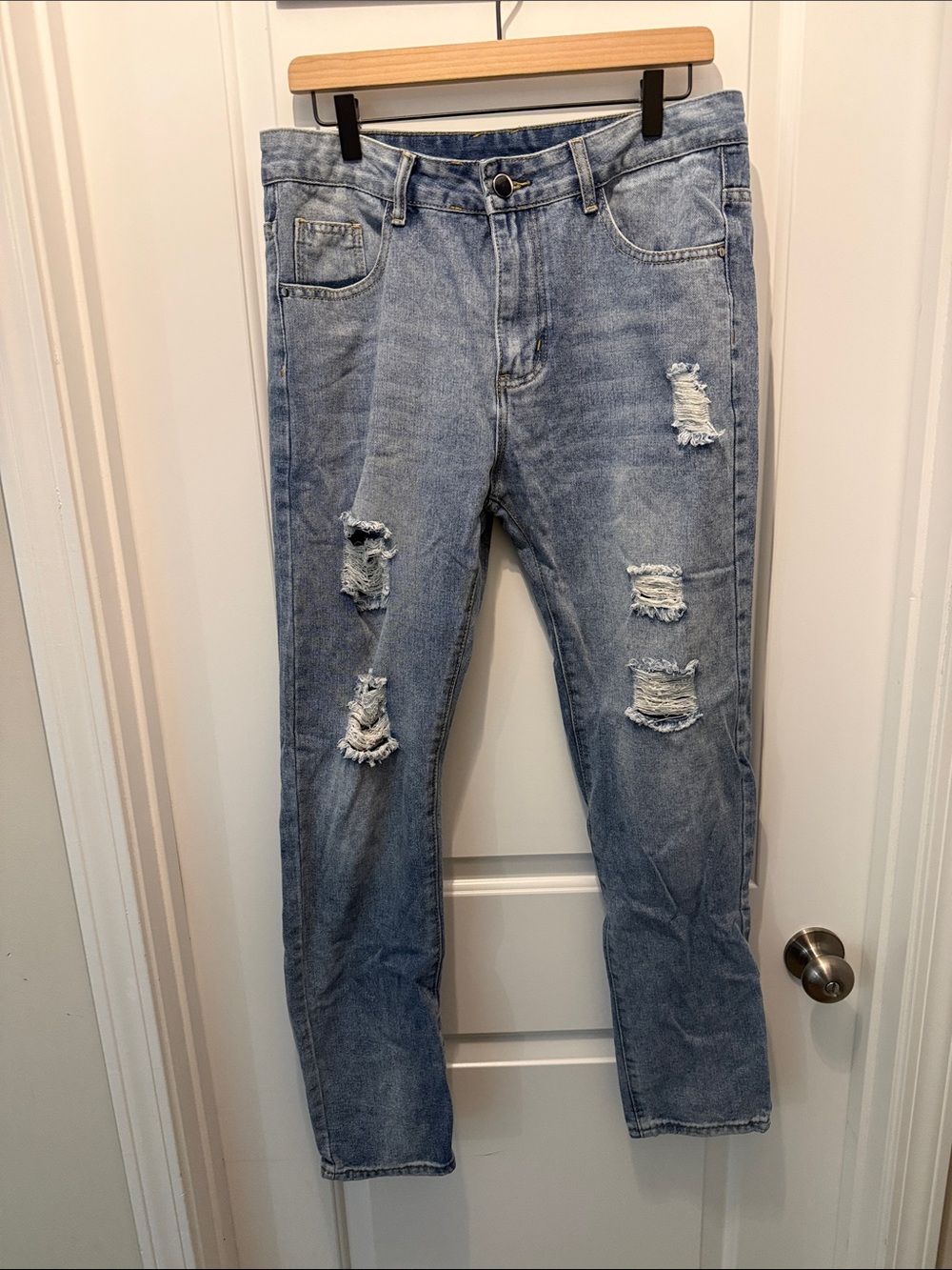 Men's Distressed Light Blue Jeans - Casual Slim Fit